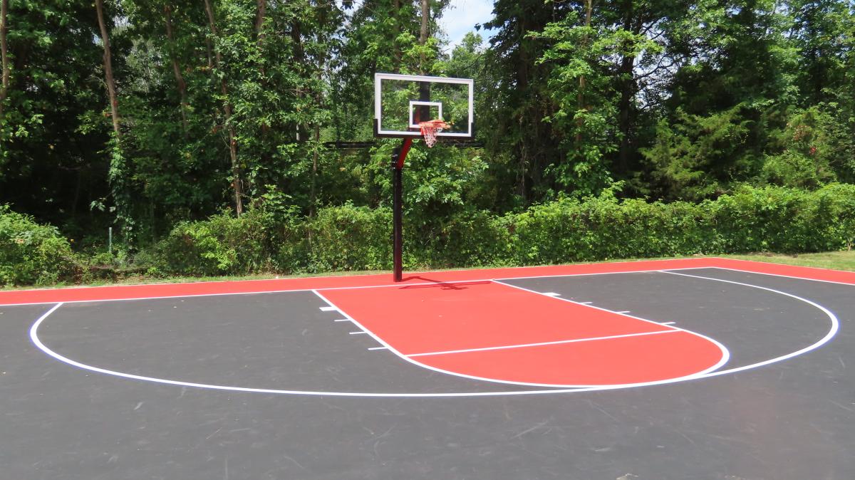 Tedesco Park Basketball Hoop